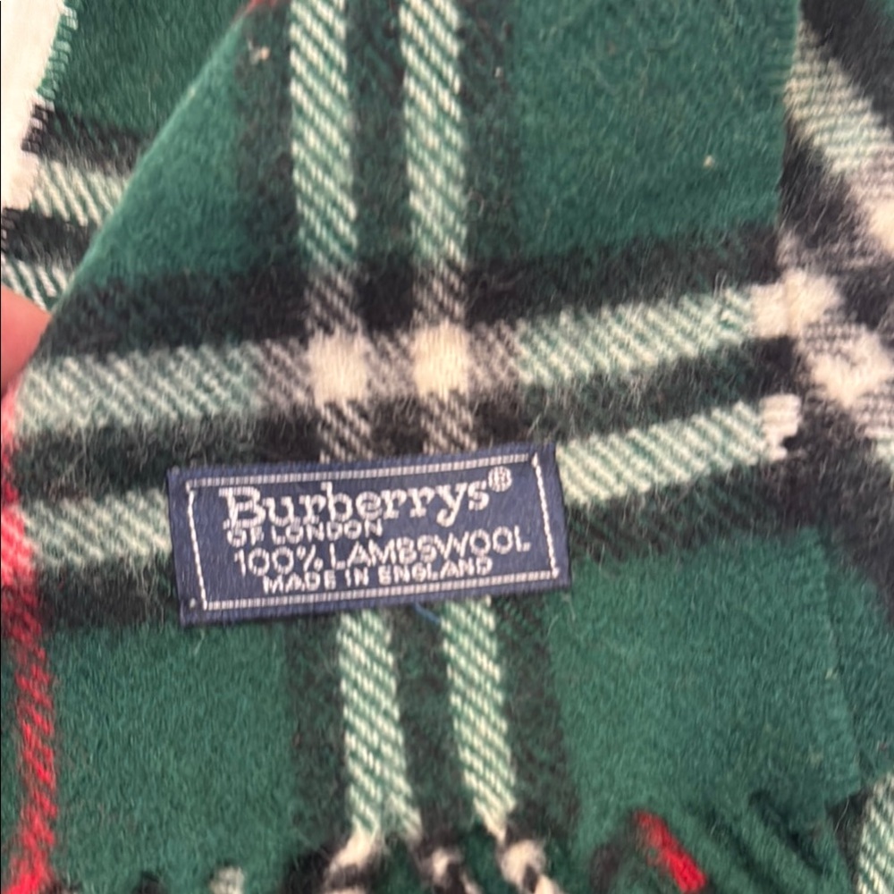 Authentic Burberry Green Plaid Scarf - Picture 8 of 9